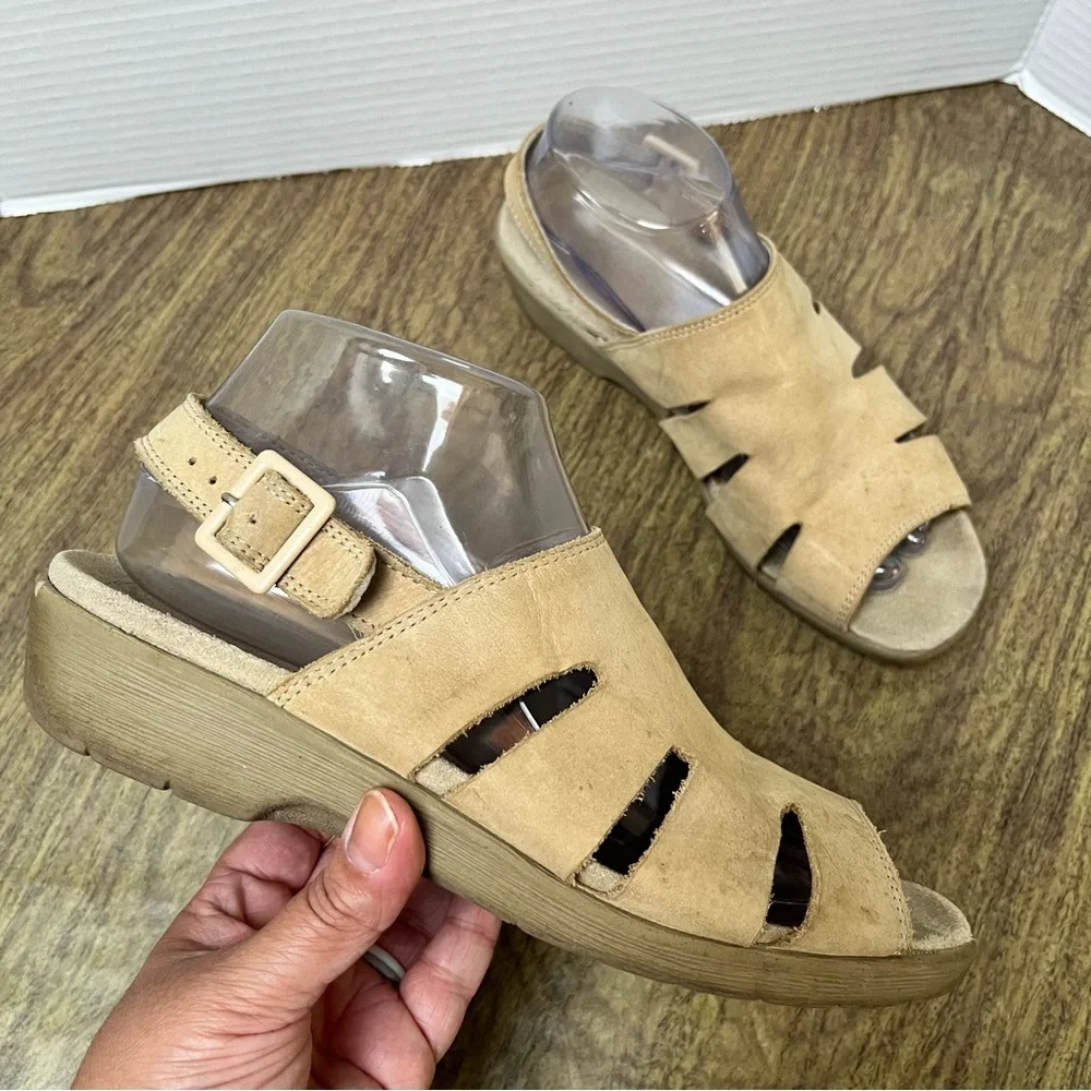 ECCO Beige Leather Wedge Sandals Size 39